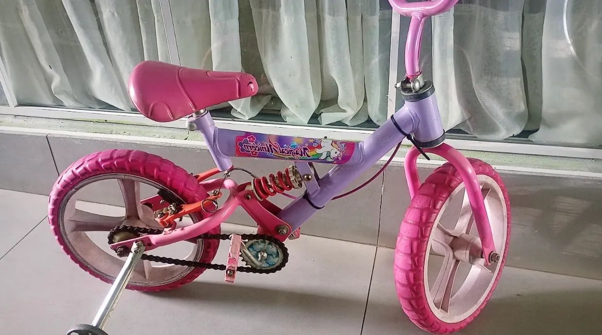 Bicicleta infantil Unicórnio Aro14. - Foto 4