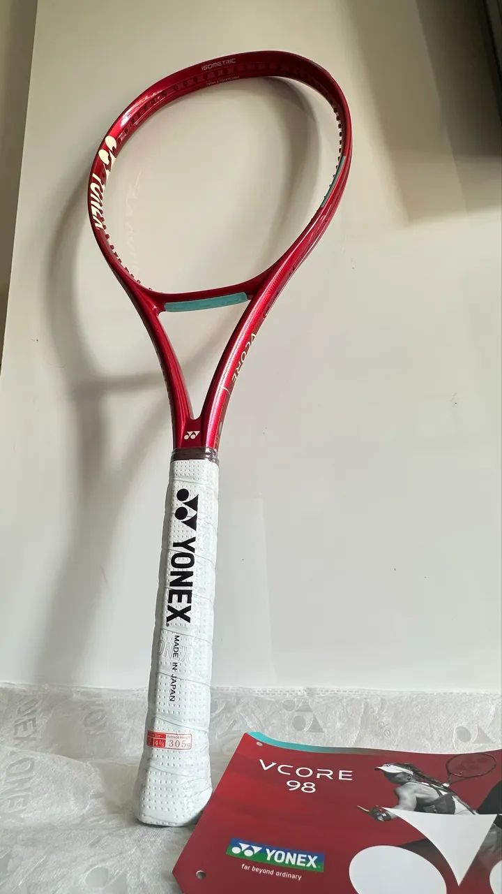 Raquete Yonex Vcore 98 2026 - Esportes de Quadra e Ao Ar Livre