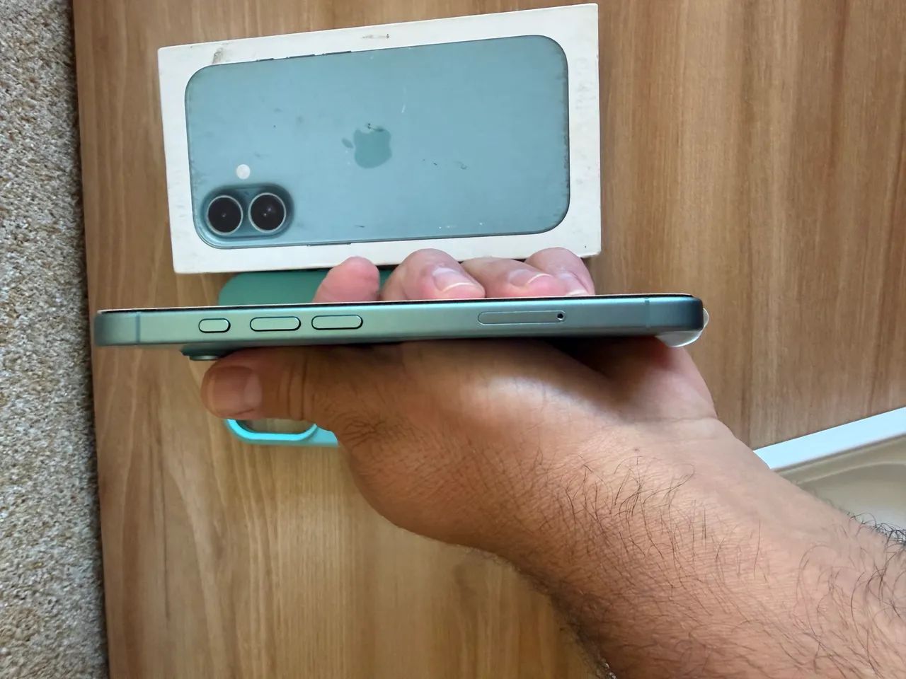 iPhone 16  - Foto 4