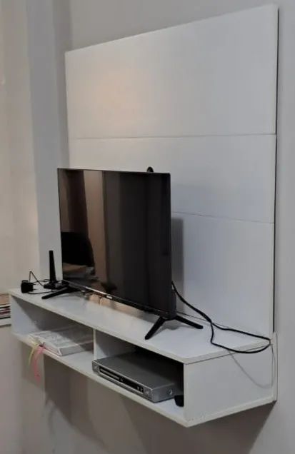 Painel de TV Branco