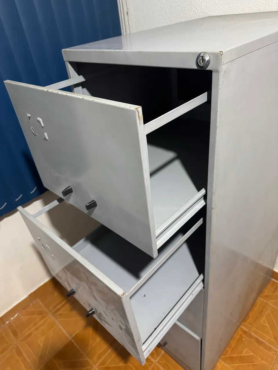 Arquivo de metal  - Foto 4