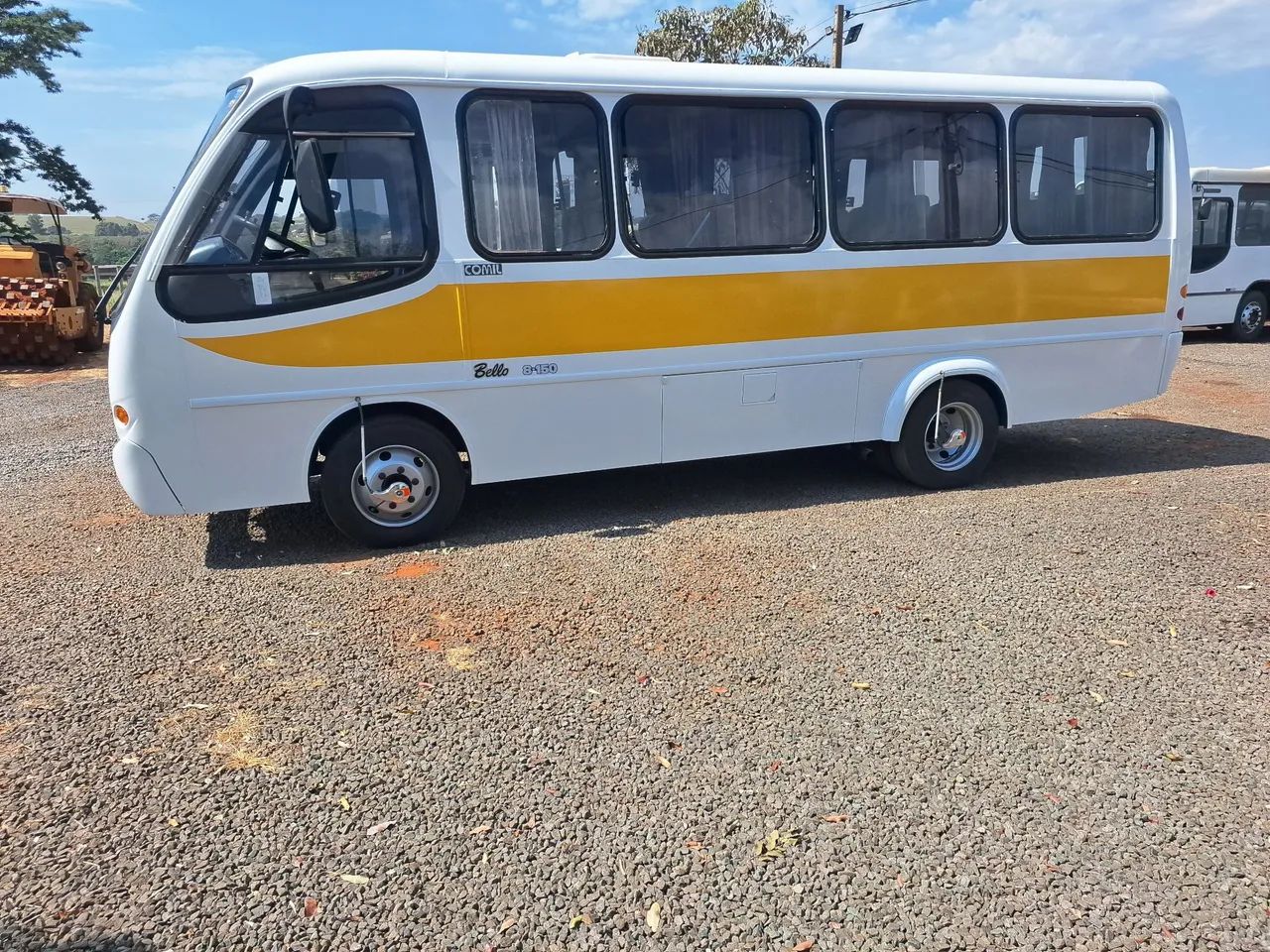 Microonibus comil 26 lugares - Foto 4