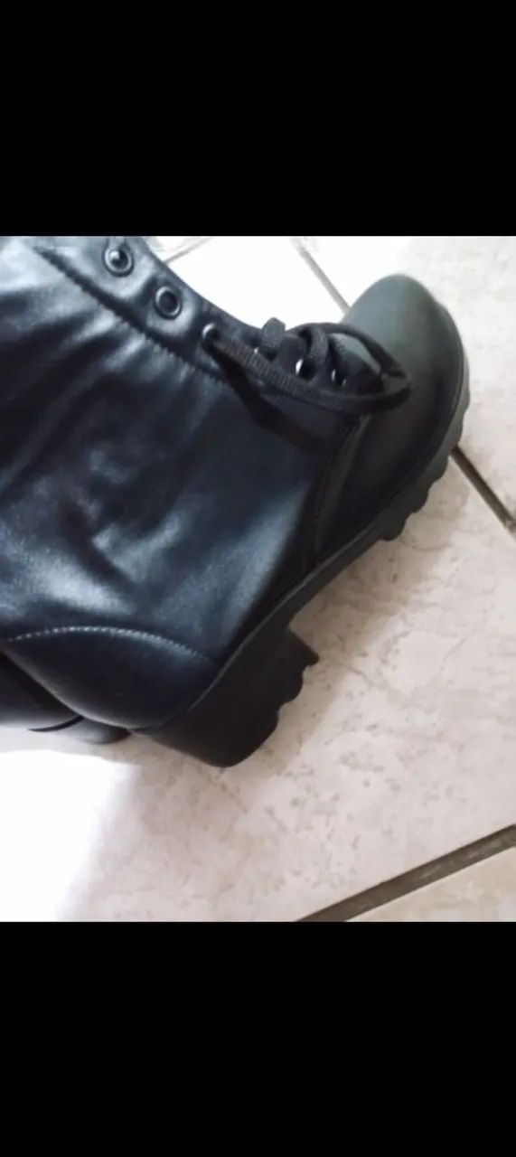 botas usadas 1 vez , tamanho 38-39 - Foto 2