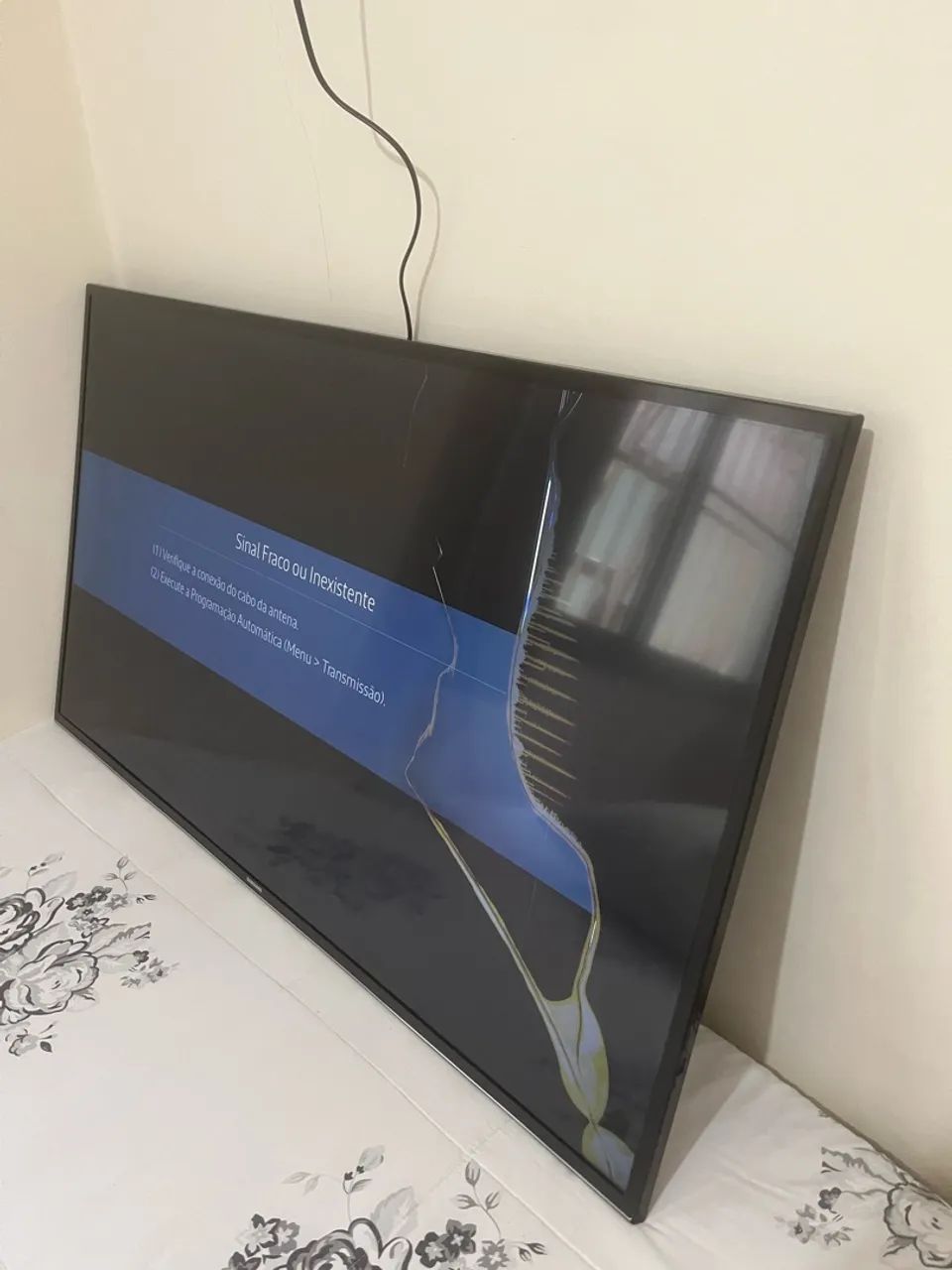 Vendo tv Samsung com defeito 