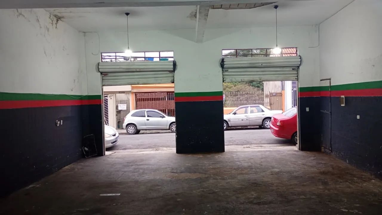 Loja na Rua Adalberto Kurt, 819  100 m² - Foto 2