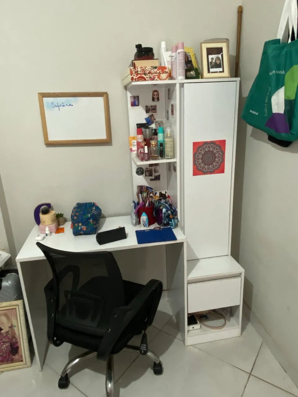 CADEIRA + ESCRIVANINHA - Foto 2