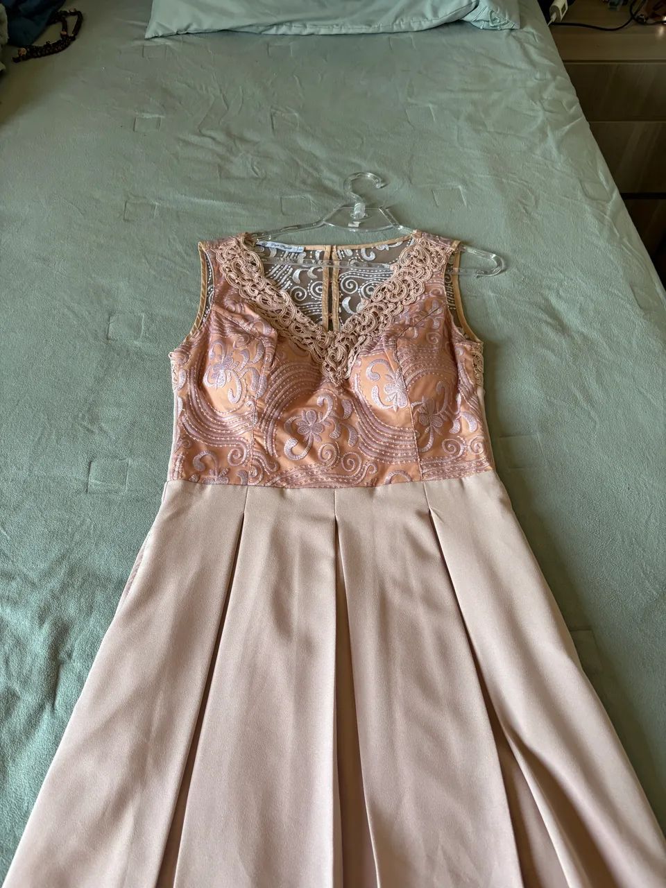 Vestidos semi novos  - Foto 2