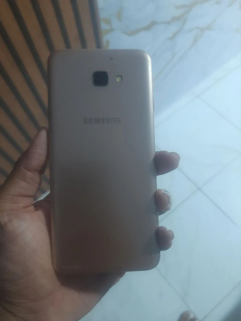 Samsung j6  - Foto 3