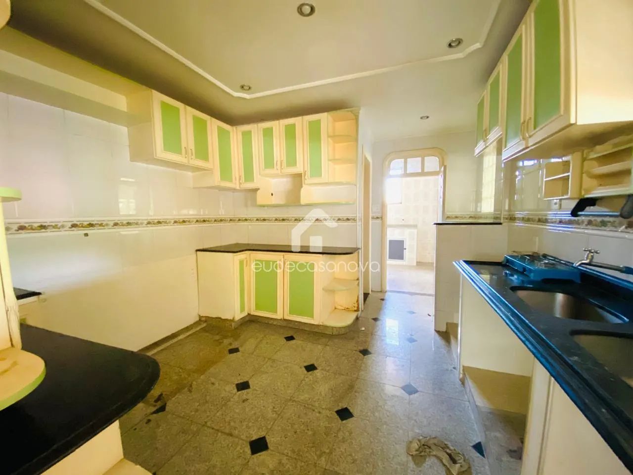 Casa 4 qts, sendo 2 suítes - Foto 5