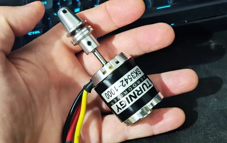 Motor Brushless Turnigy Aerodrive 3542 1000kv - Foto 2