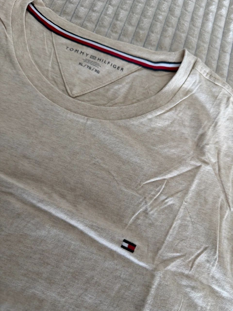 Camiseta Tommy Hilfiger Masc - Foto 2