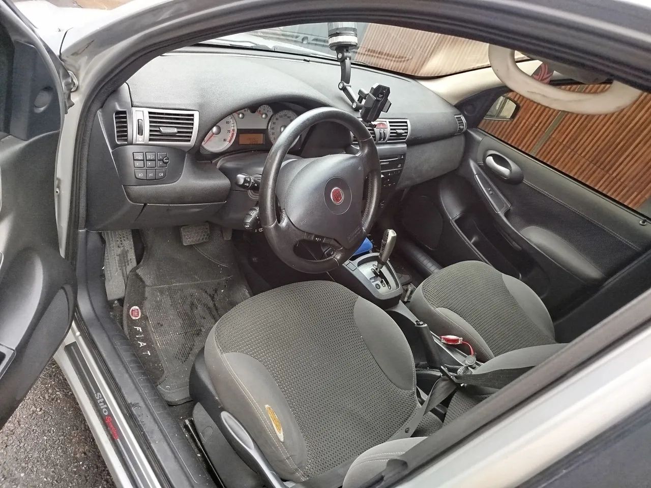 Fiat Stilo Dualogic 1.8 Sporting Flex 8V 5P 2010 - Foto 5