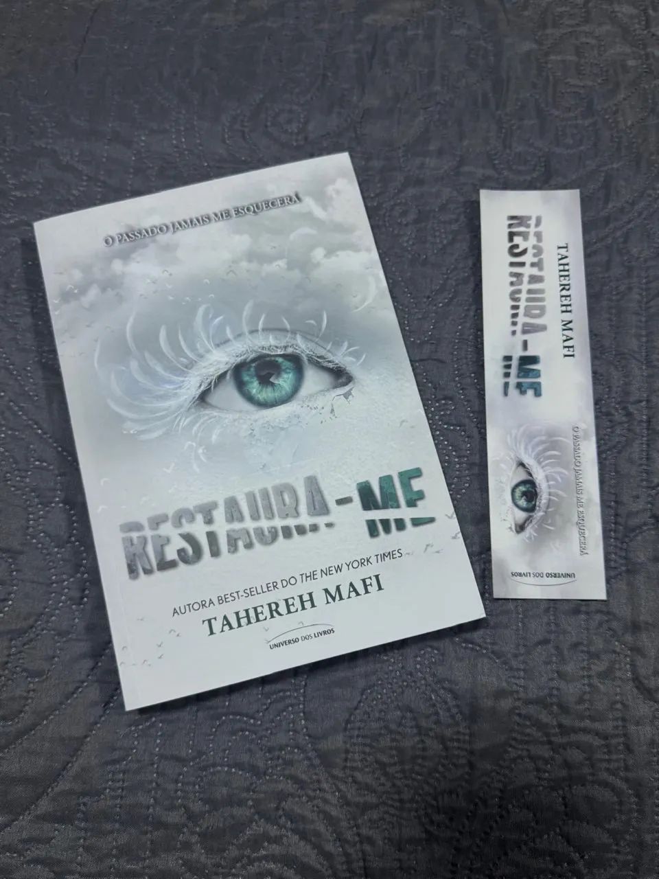 Box livro Estilhaça me  - Foto 5