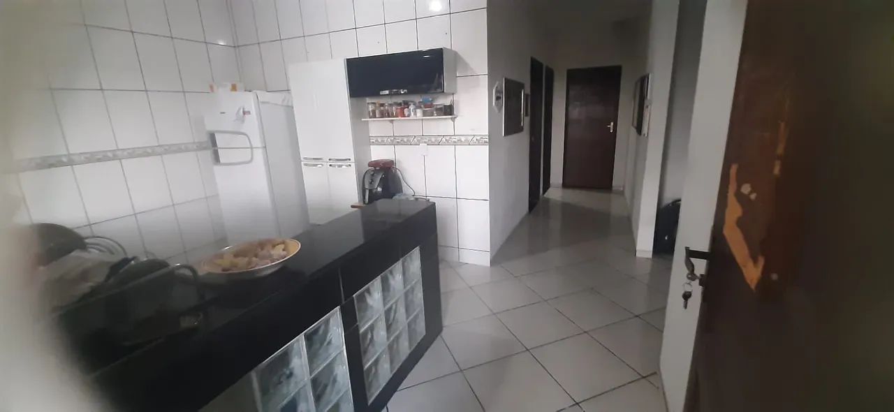 Vendo casa com terreno grande e três kitinet em Seropédica  - Foto 2