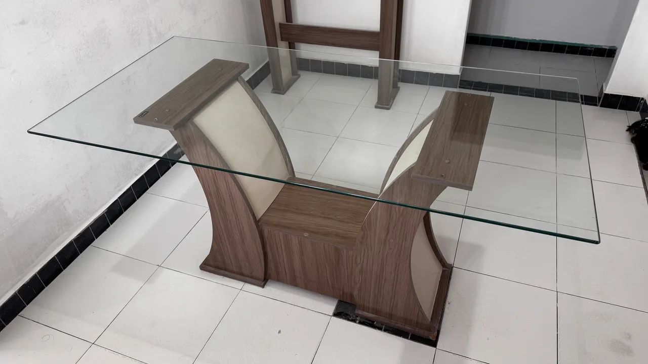 Mesa sem cadeiras com aparador  - Foto 4