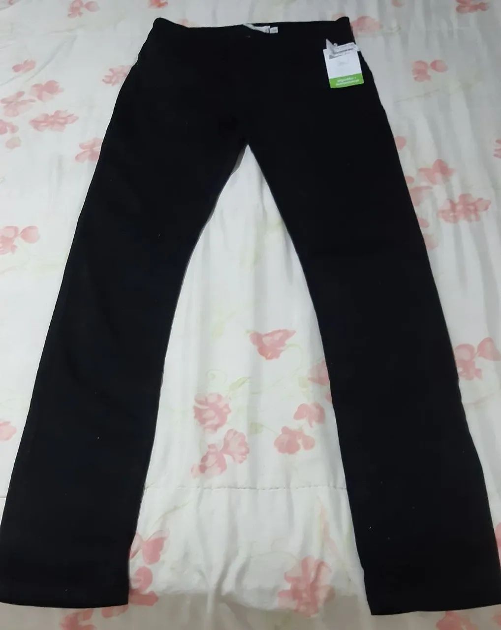 2 calças por 120 reais.