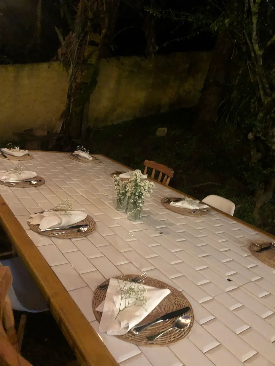 MESA DE DESIGN AUTORAL COM CHAMPANHEIRA