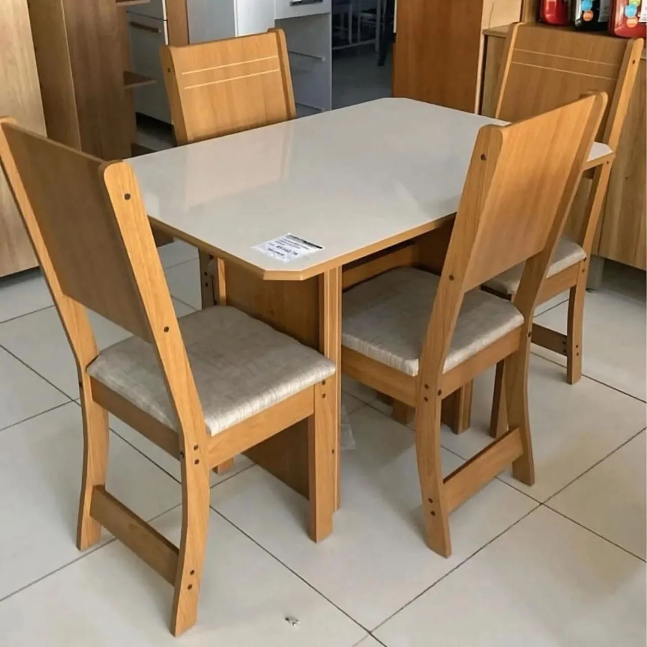 Conjunto mesa 04 cadeiras Évora - Foto 2