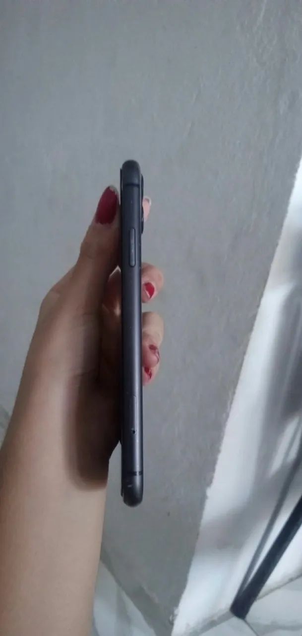 iPhone 11 64gb aceito negociação  - Foto 4