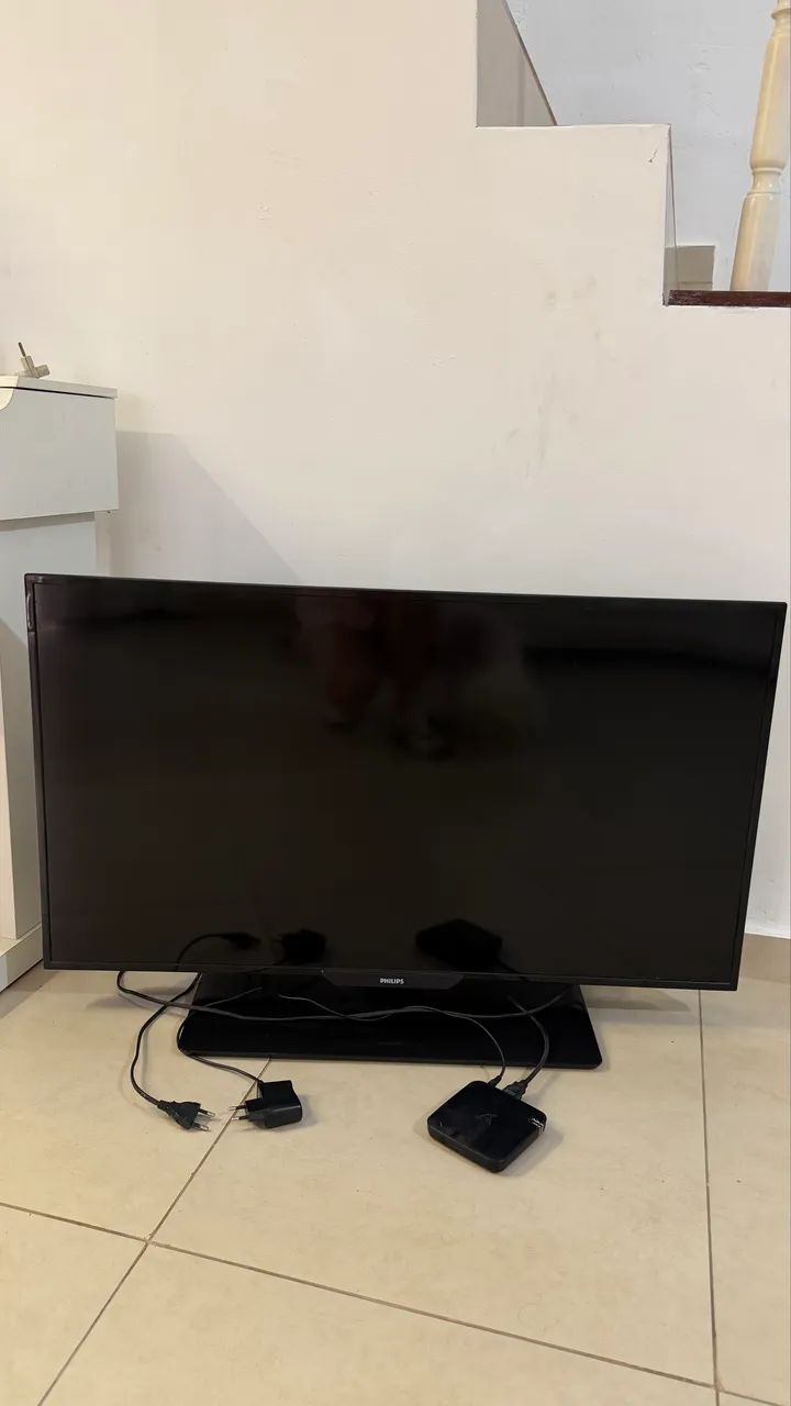 Tv Philips 40 + TV BOX  - Foto 3