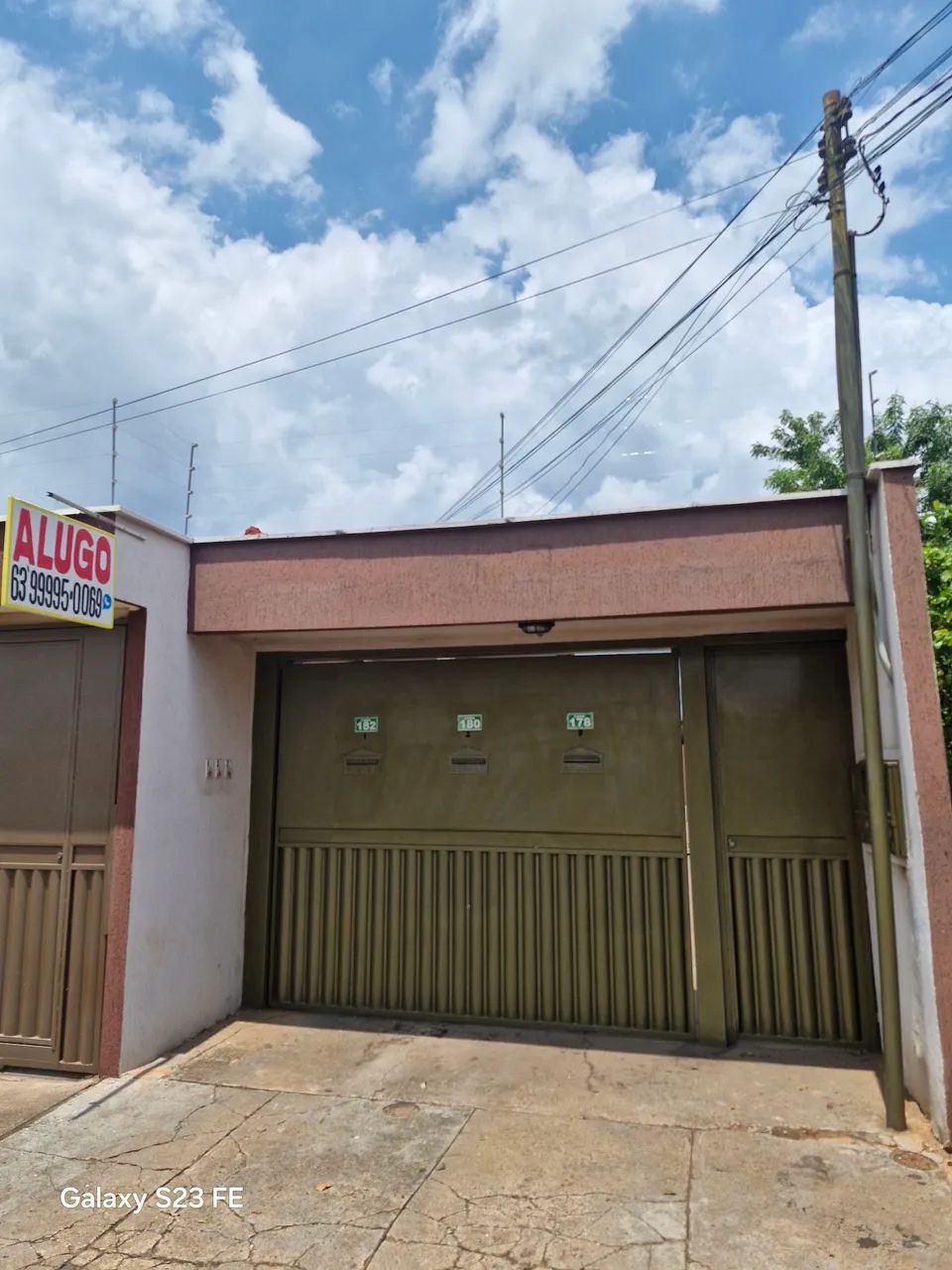 Alugo Casa 2 quartos