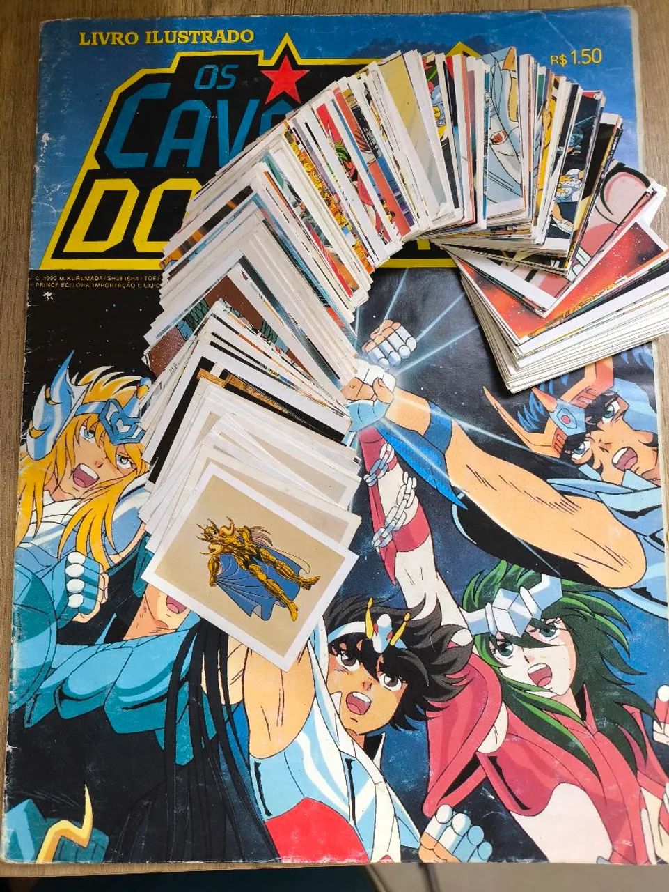 Album de figurinhas os cavaleiros do zodíaco completo( conservado