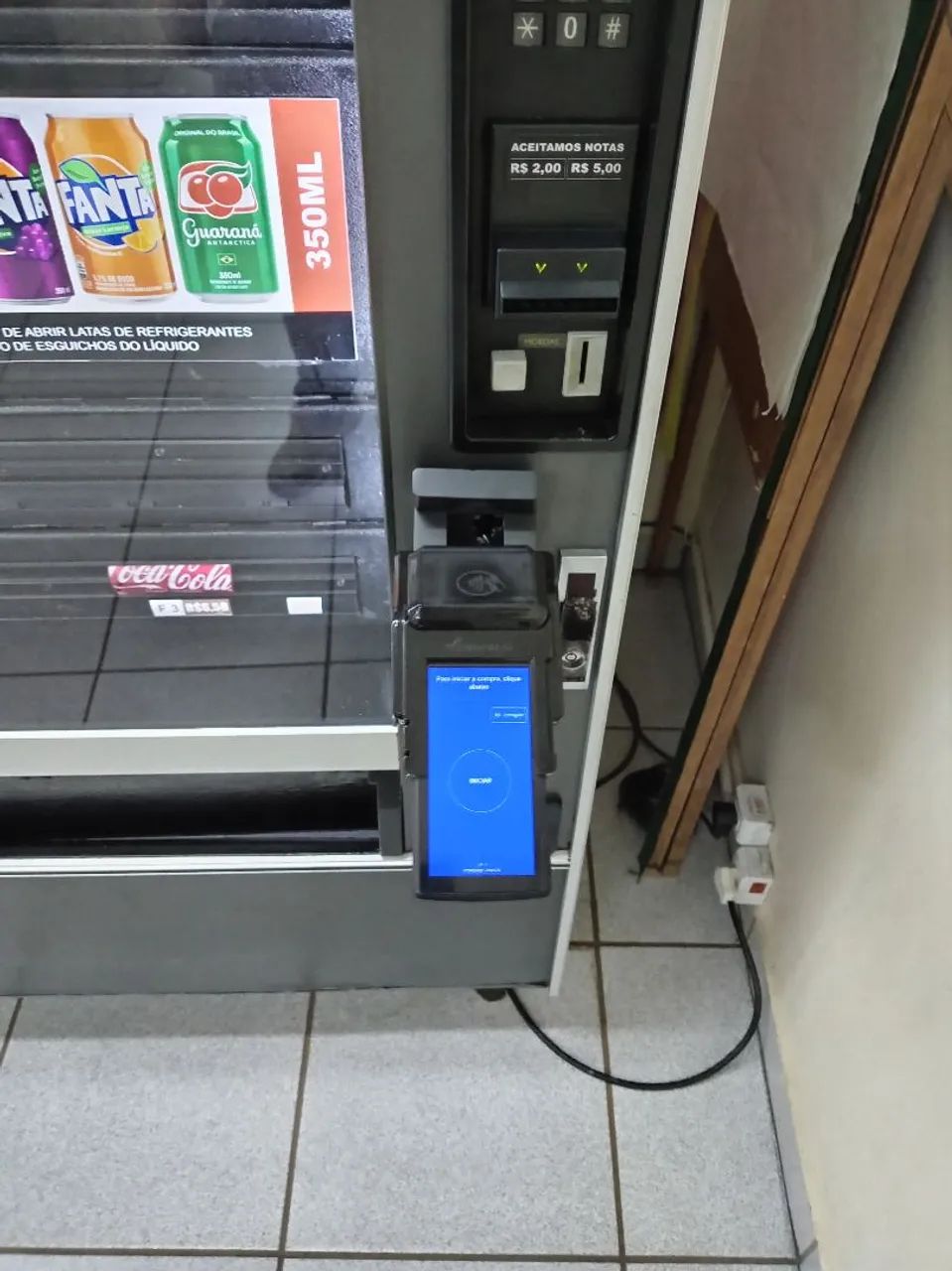 Vendng machine refrigerada / máquina de vendas automática / sistema de pagamento /  - Foto 4