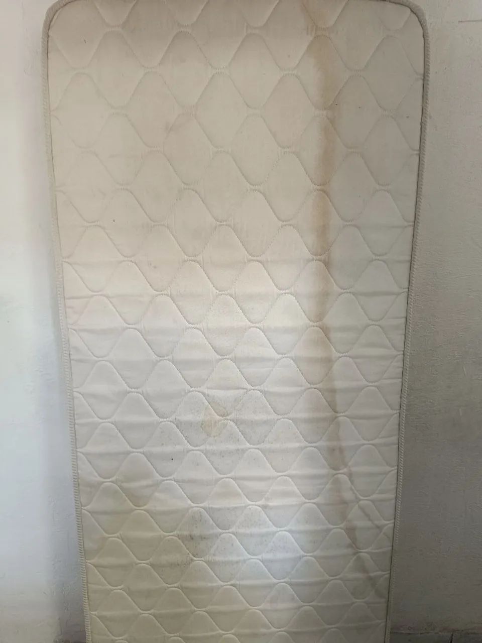 Cama box solteira/com colchão  - Foto 4