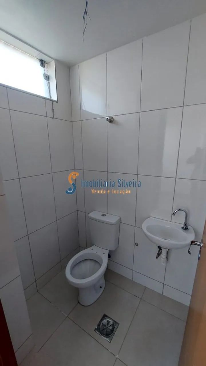 Sala comercial de 23 m², 01 vaga demarcada , prédio com elevador 2 quarteirões da Av. Cris - Foto 5