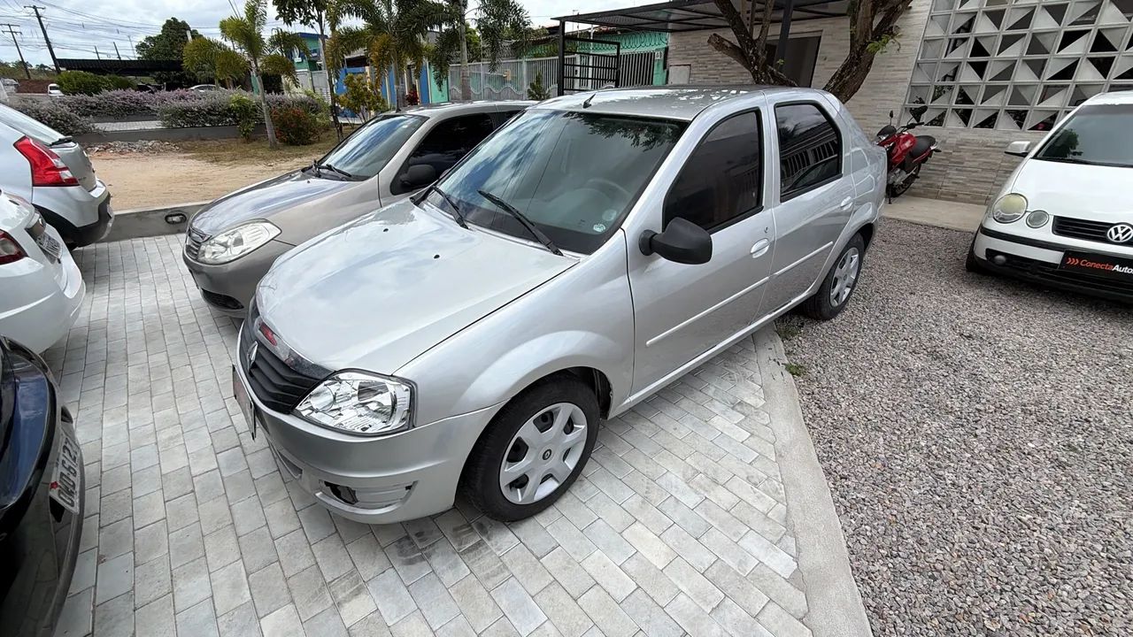 Renault Logan EXPRESSION HI-FLEX 1.6 8V 4P 2011