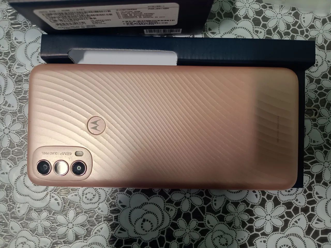 Celular MOTO E40 cor: rosé 