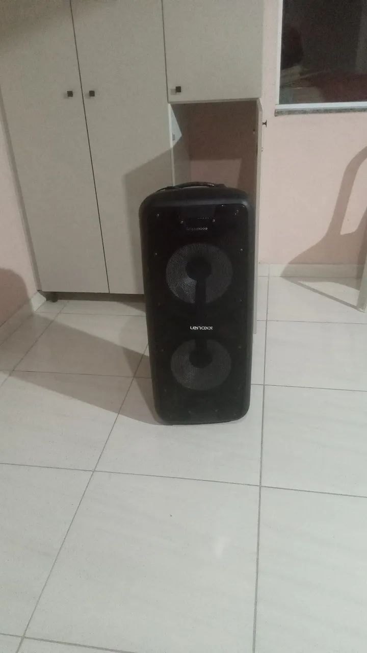 Caixa de som 1000 rms