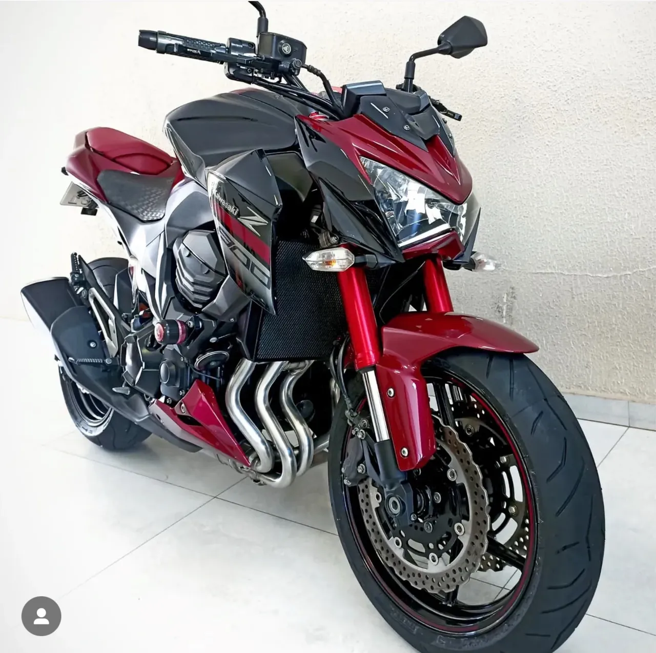 Motos Kawasaki Z-800 no Paraná