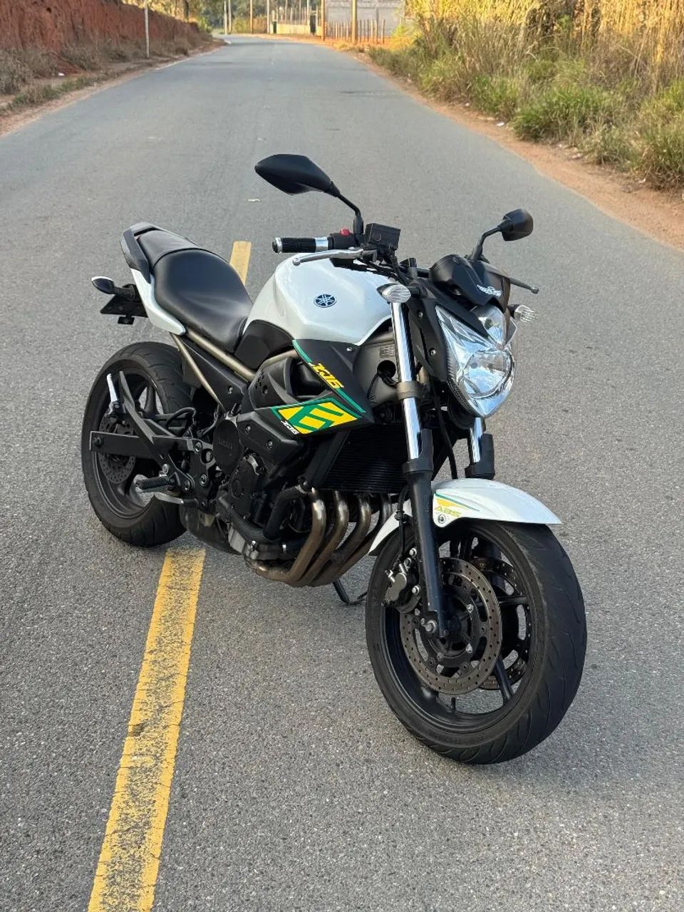 Yahama XJ 600cc