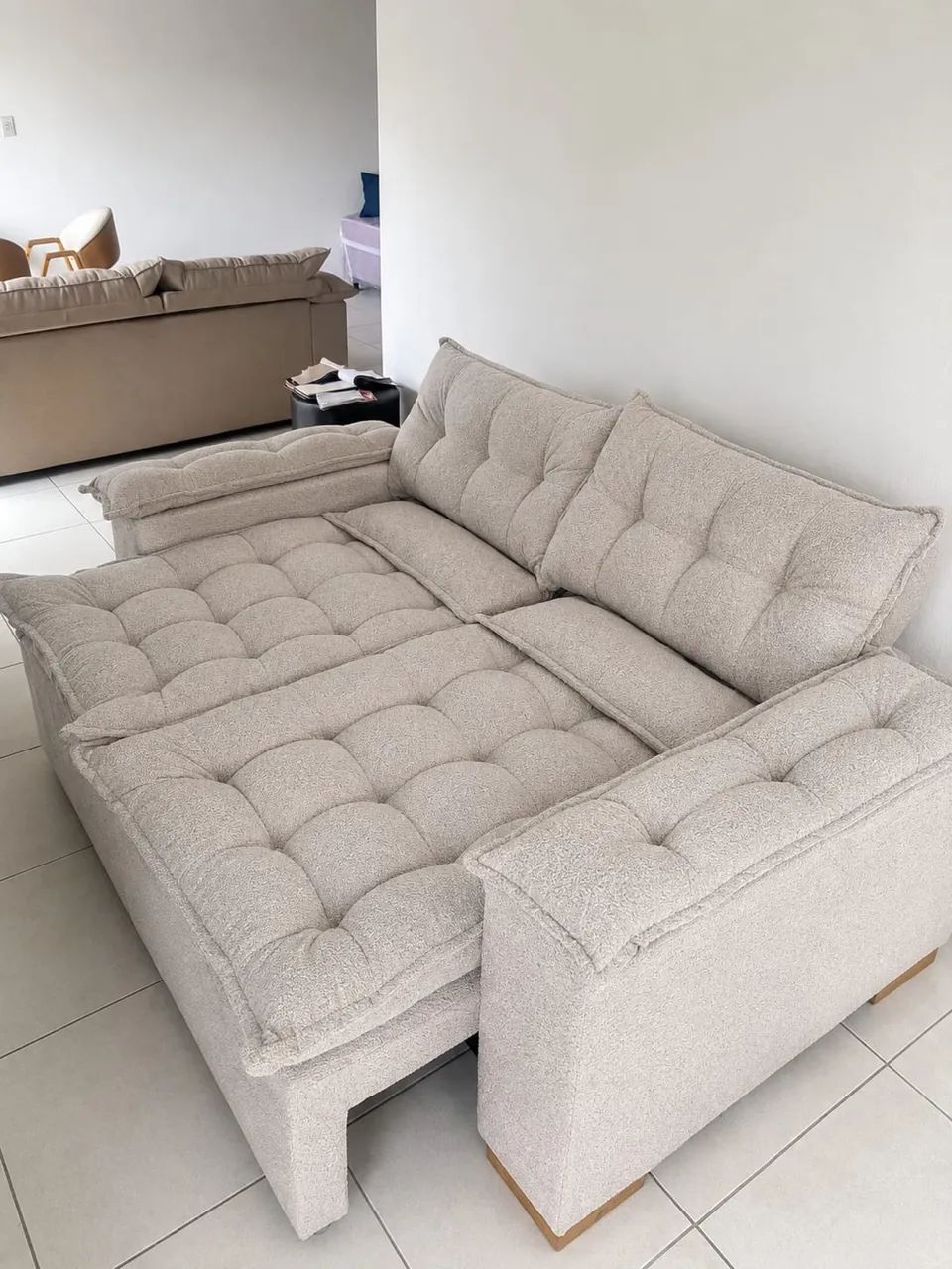 Vendo sofá retrátil dois lugares 2.200