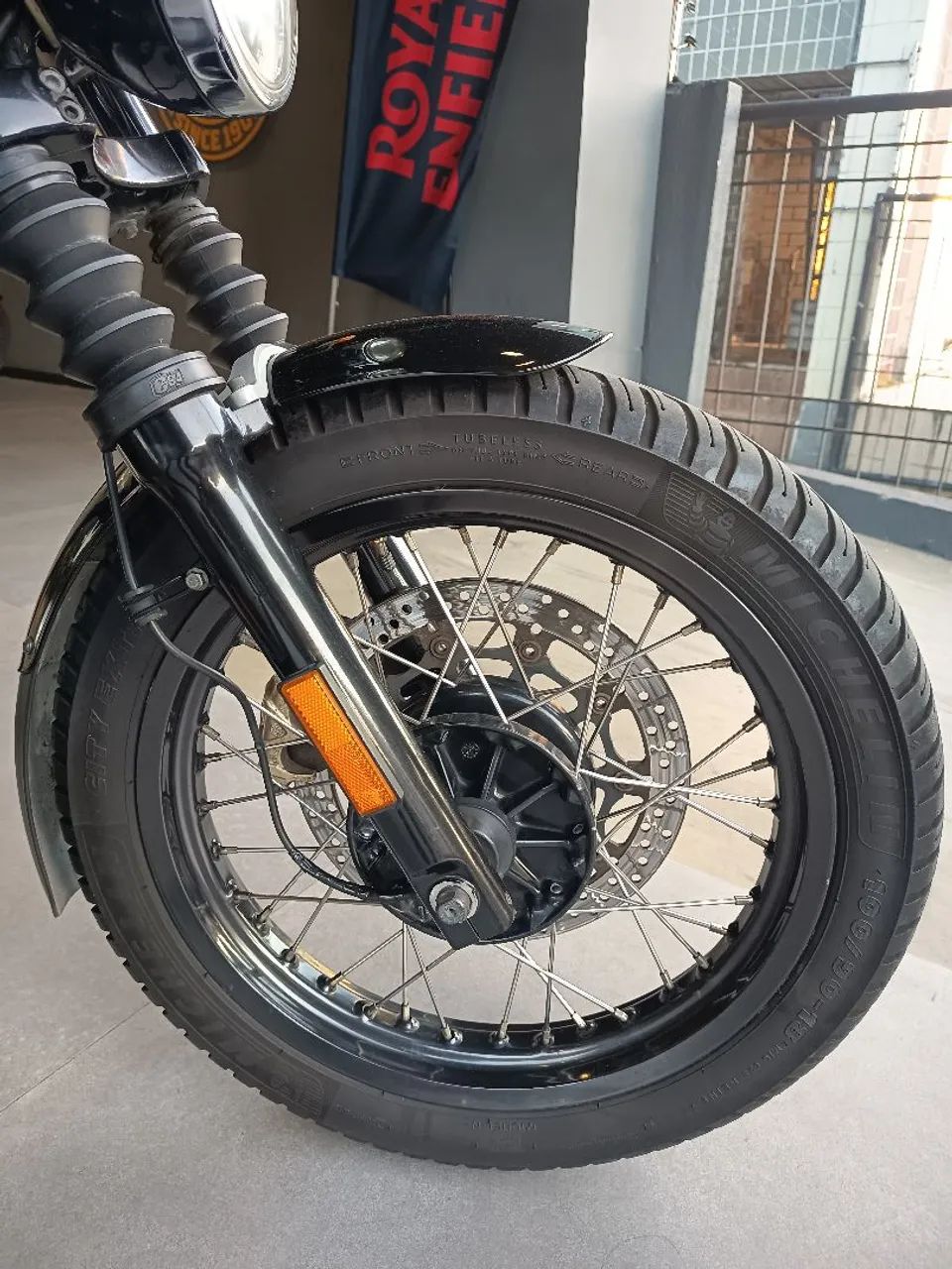 ROYAL ENFIELD INTERCEPTOR 650 2021  - Foto 5