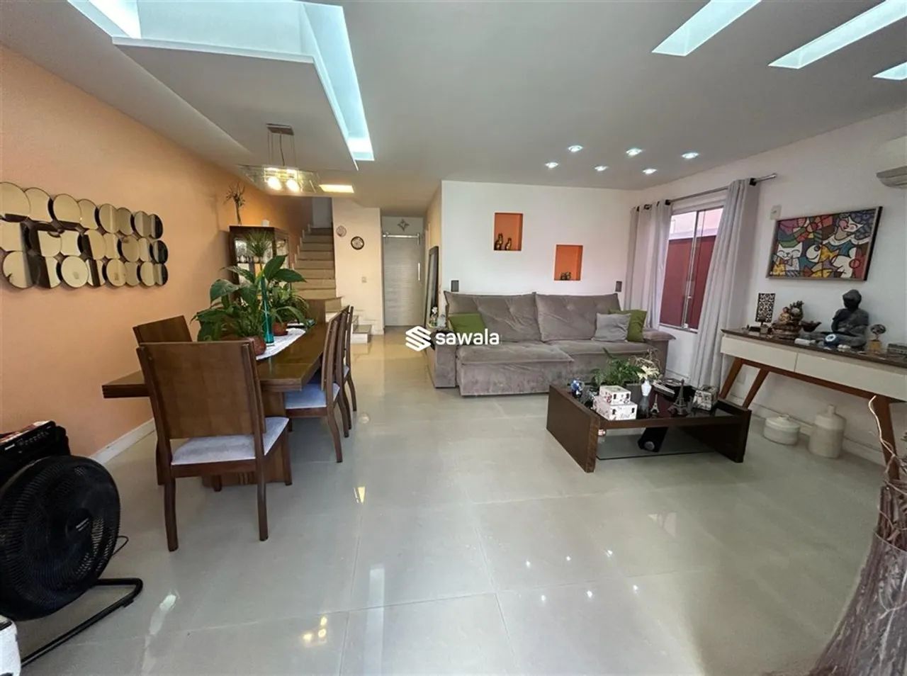 0 - Casa 4 quartos, sendo 3 suítes