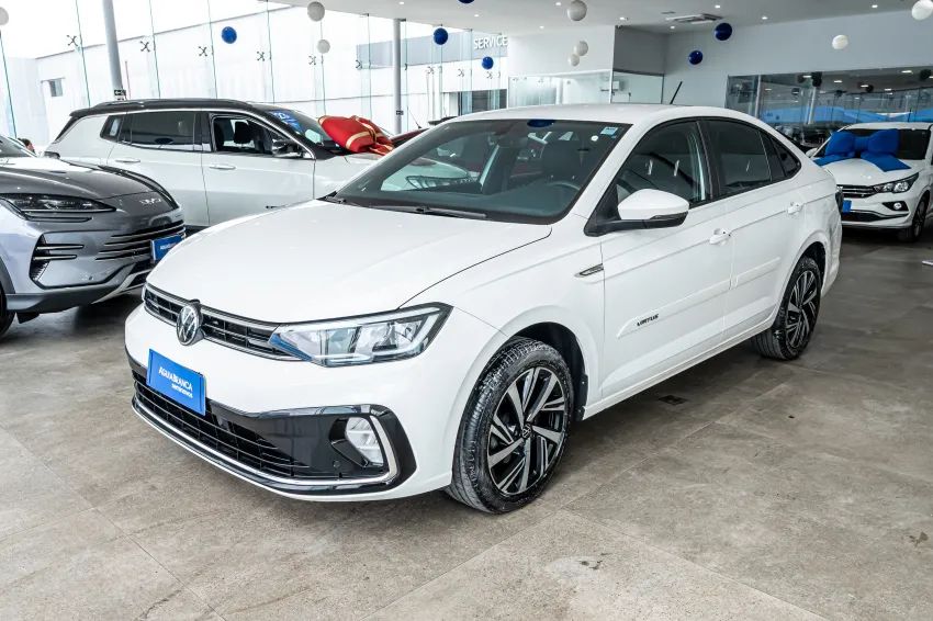 Volkswagen Virtus 1.0 200 TSI HIGHLINE AUTOMÁTICO 2023