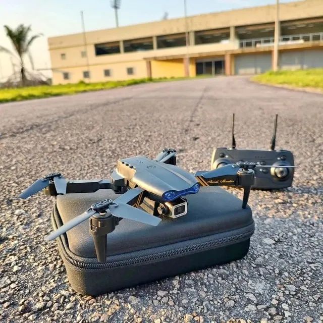 Mini Drone Dobrável E99 com Câmera HD - Foto 2