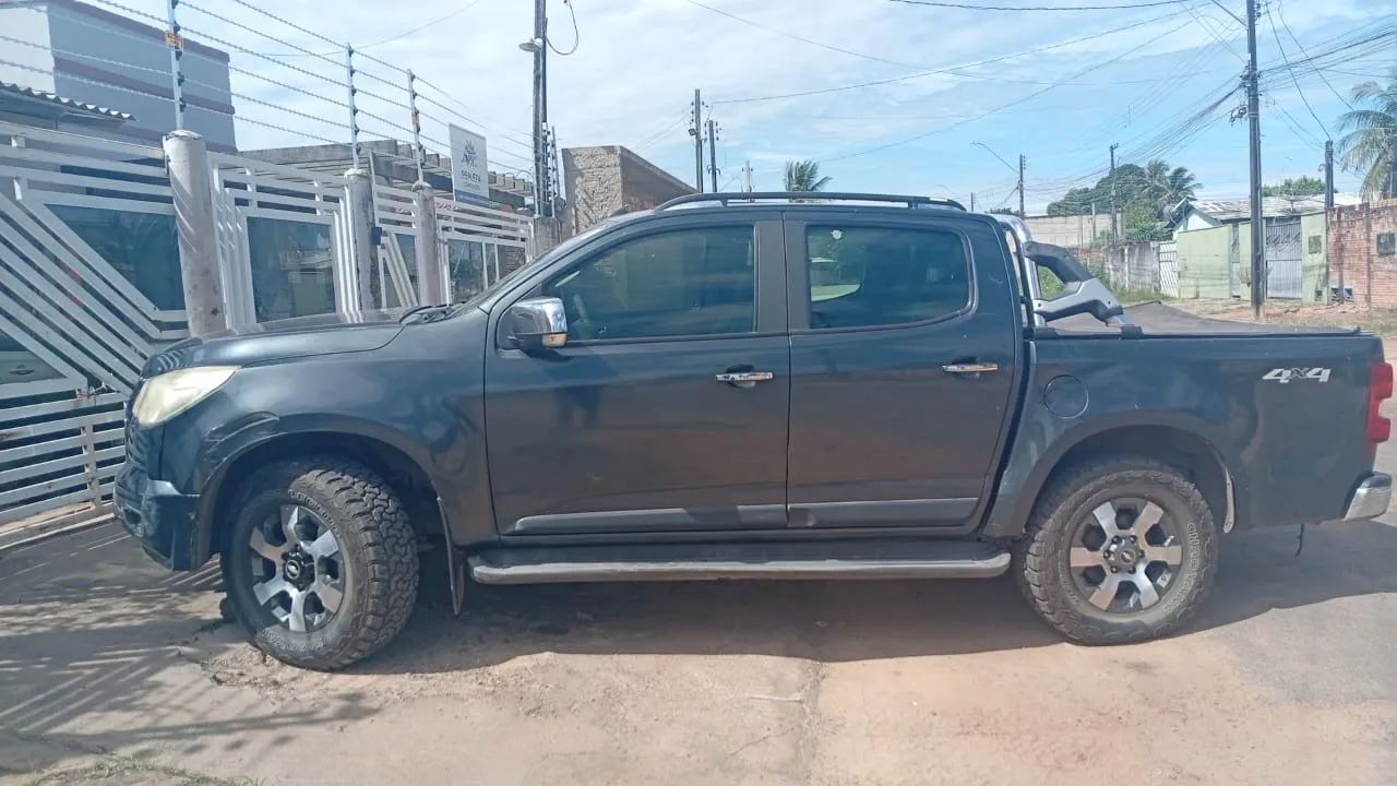 Chevrolet S10 Pick-up LTZ 2.5 Flex 4X4 CD 2015 - Foto 2