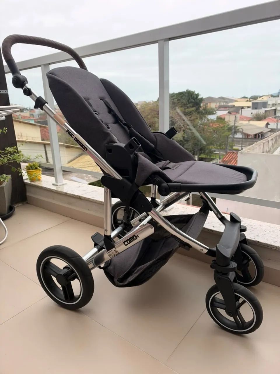 Carrinho de bebê ABC DESIGN COMO 4