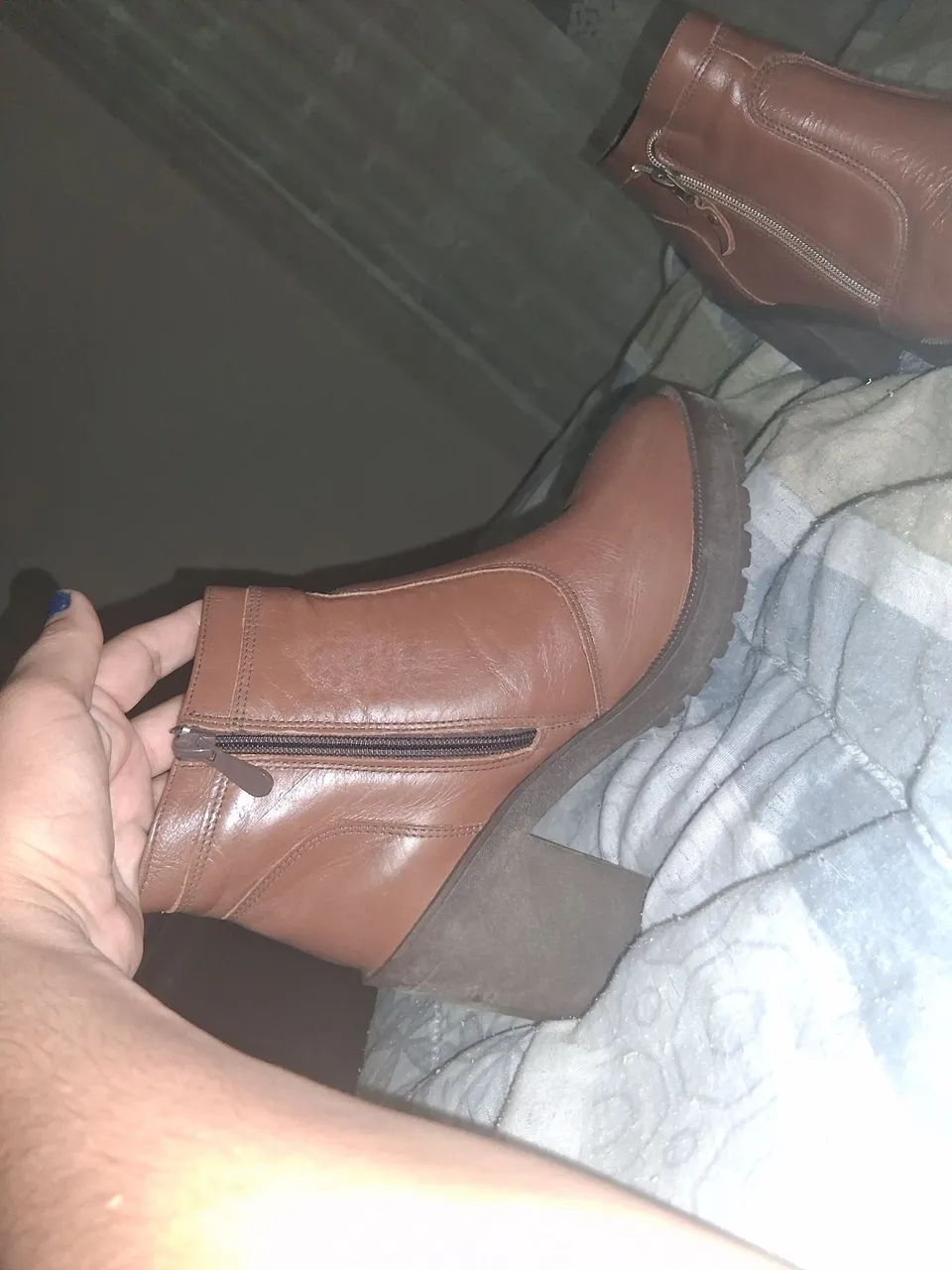 Botas de couro marrom clara - Foto 3