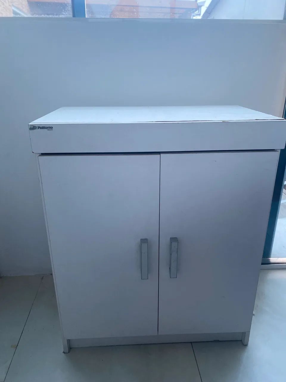 Armário multiuso 