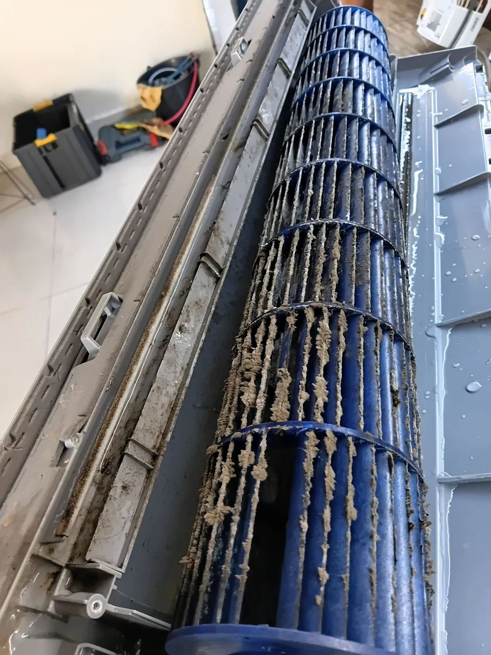 Limpeza, manutenção e instalação de centrais e ar condicionado  - Foto 4