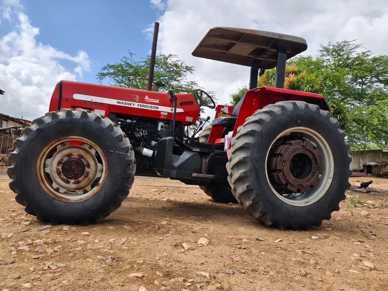 Trator Massey Ferguson  - Foto 4