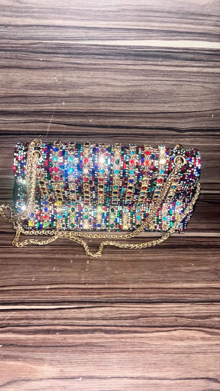 Bolsa colorida com strass nunca a usada 