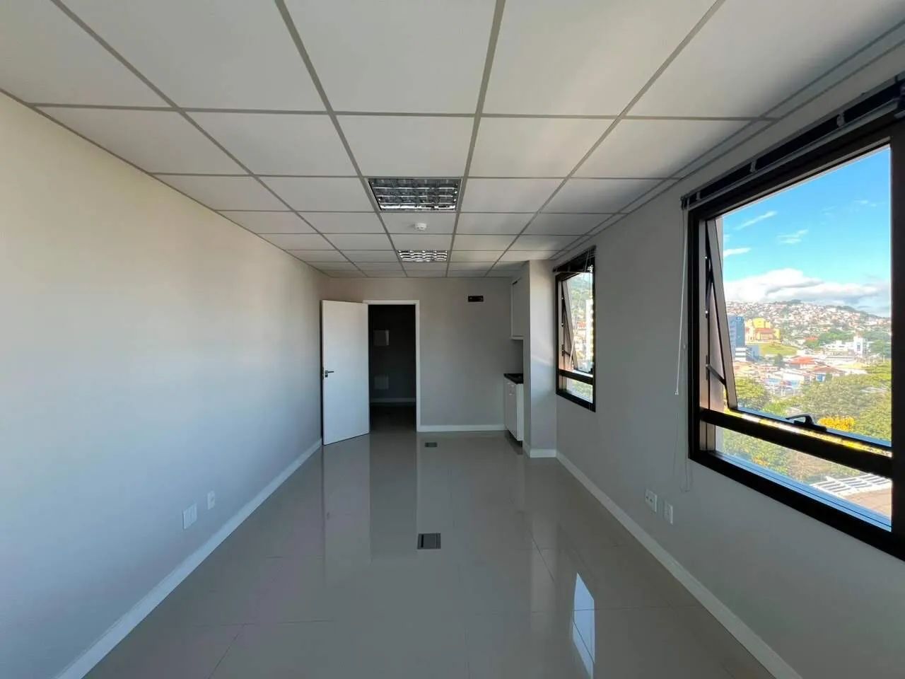 Sala em Centro, Florianópolis | Vintage Executive Center - Foto 3