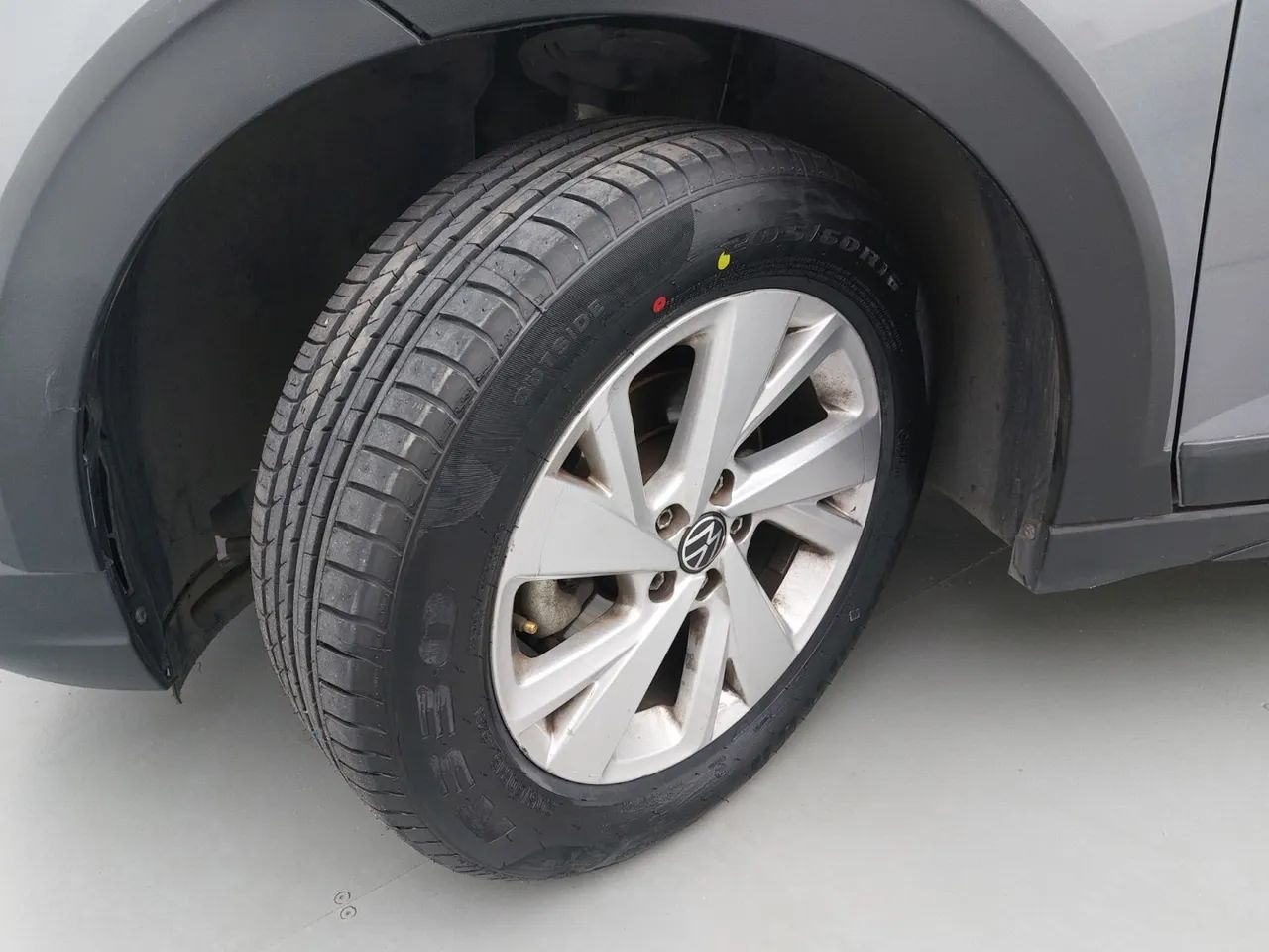 Volkswagen Nivus Comfortline 1.0 200 TSI Flex Aut., foto 11 de 18