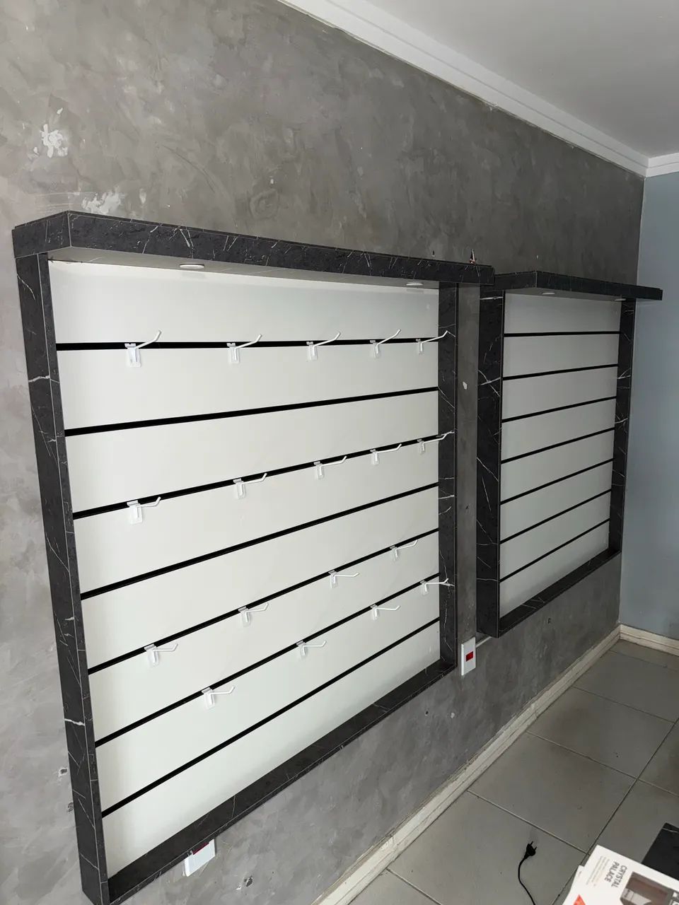 Painel canaletado