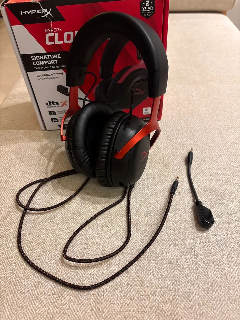     HyperX Cloud III - Excelente Estado - Foto 2